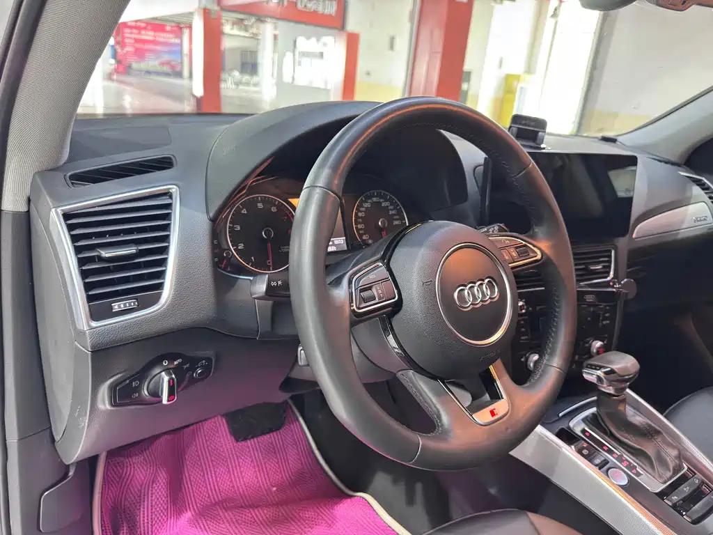 Audi Q5 — миниатюра 12