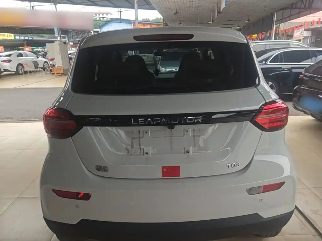 Leapmotor Leapmotor T03 — миниатюра 6