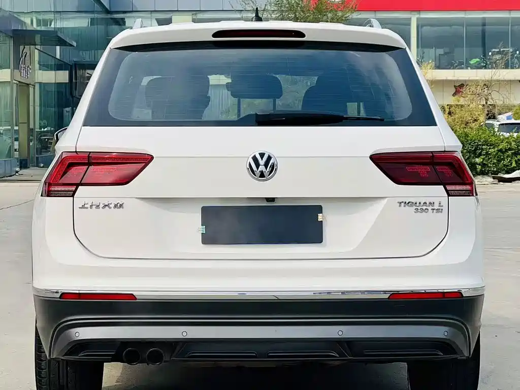 Volkswagen Tiguan L — миниатюра 5