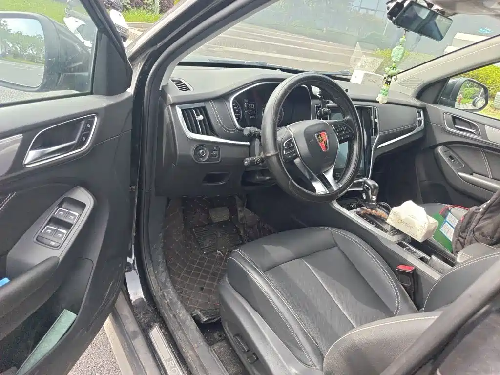 Roewe RX5 — миниатюра 12