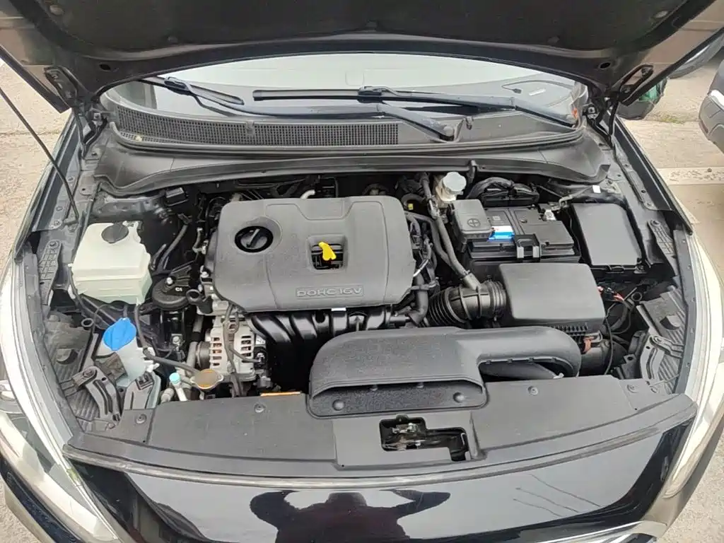 Hyundai Mistra — миниатюра 20