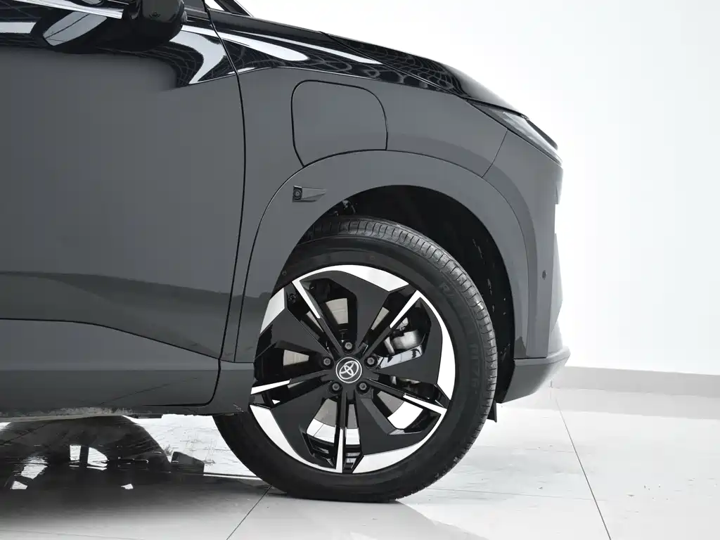 Toyota bZ3X — миниатюра 9