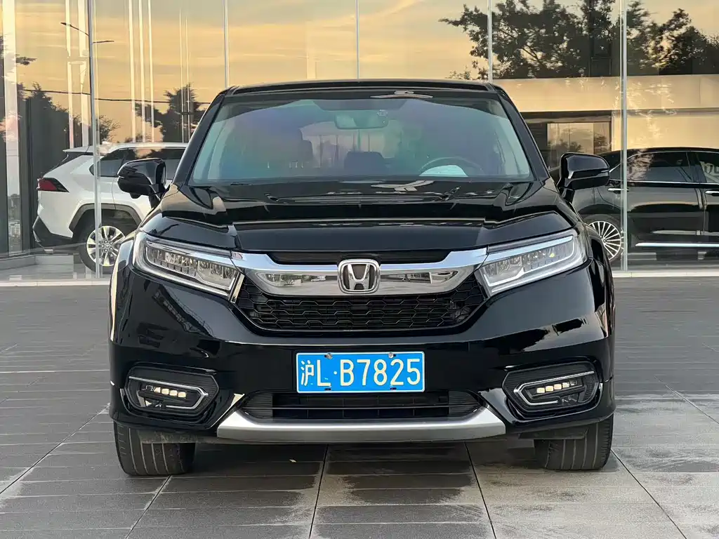 Honda Avancier — миниатюра 2
