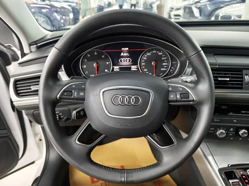 Audi A6L — миниатюра 4