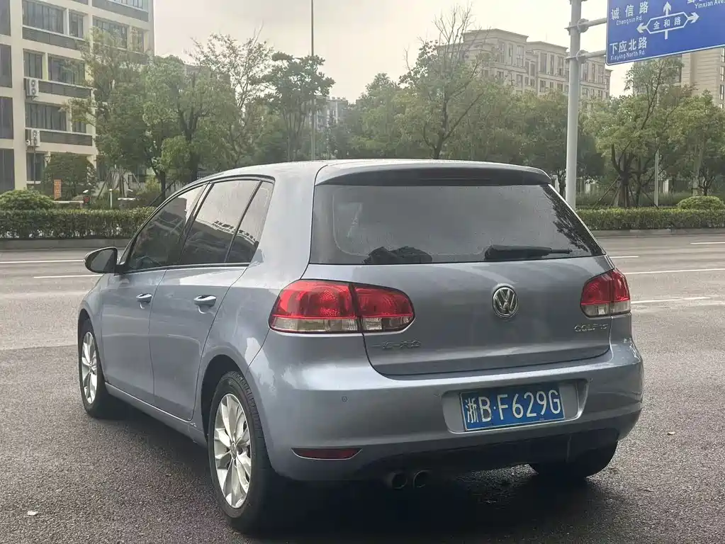 Volkswagen Golf — миниатюра 7