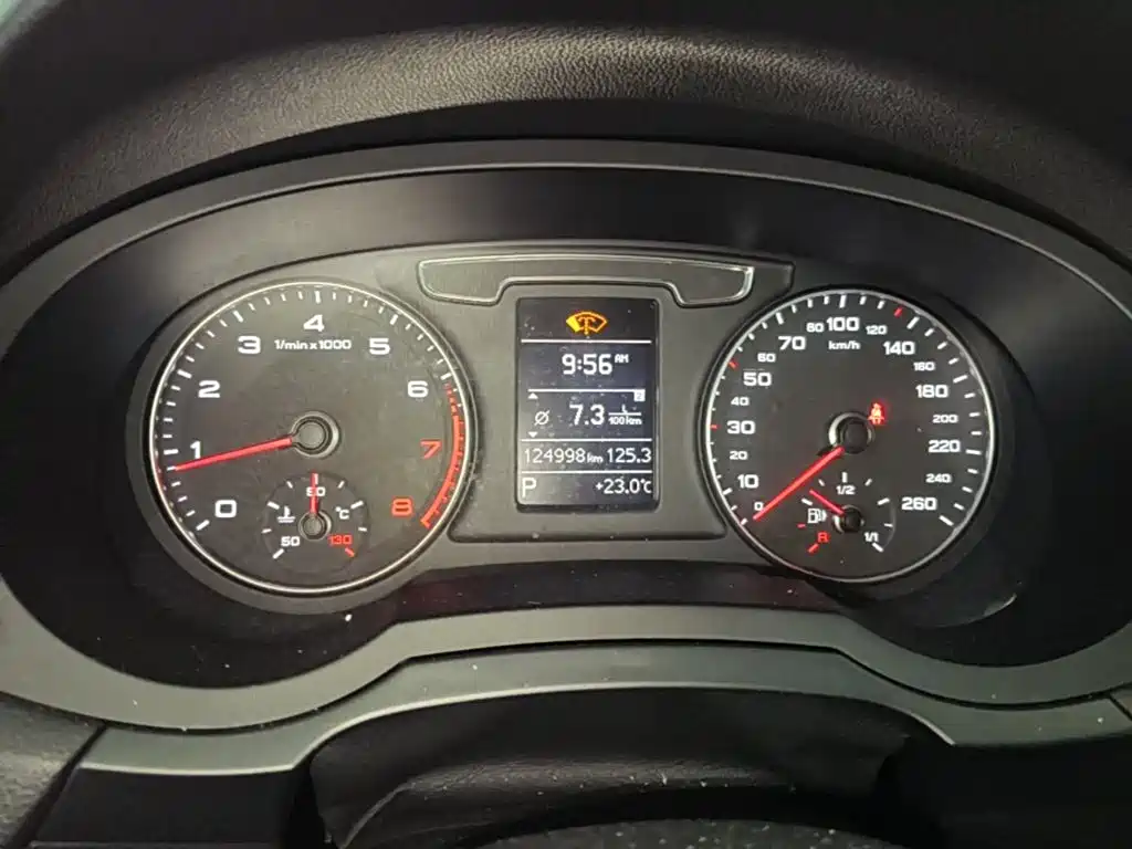 Audi Q3 — миниатюра 12