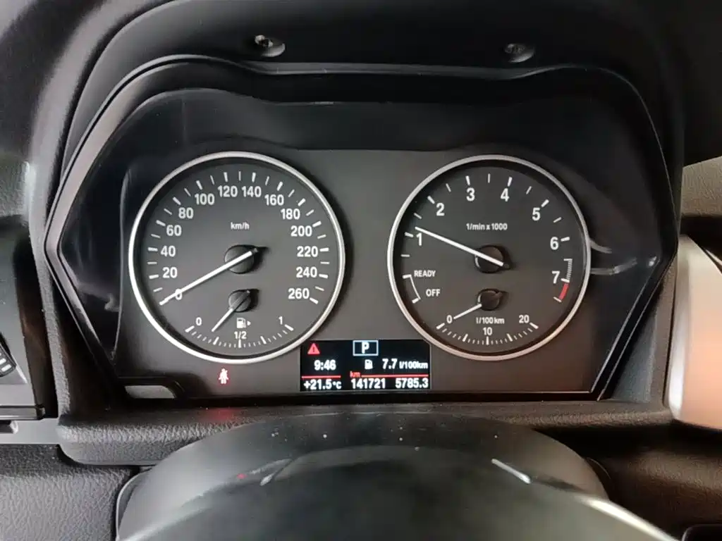 BMW 2 Series Active Tourer — миниатюра 12