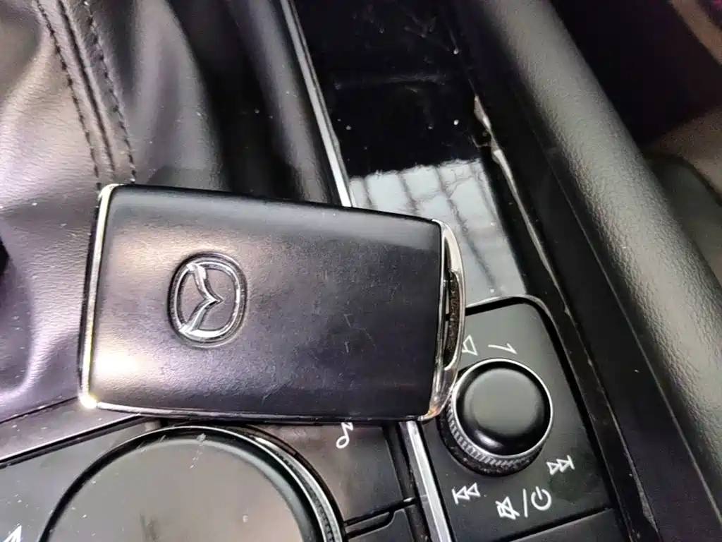 Mazda 3 Axela — миниатюра 9