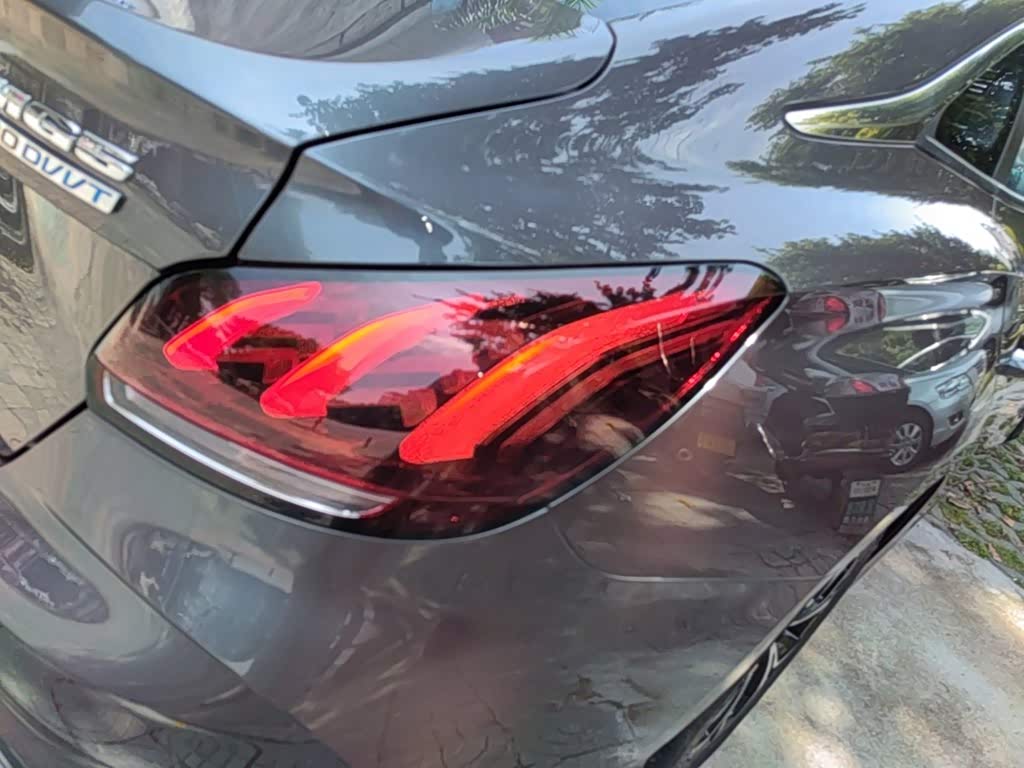 MG MG5 1.5 л 2023 г. Серебристо-серый, пробег 37800 км