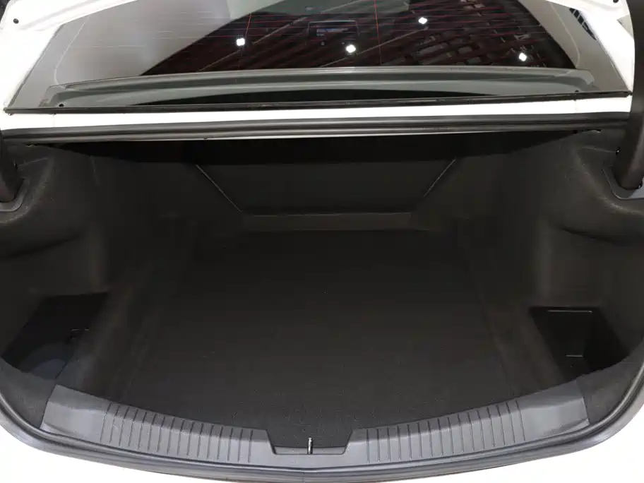 Cadillac CT5 — миниатюра 17