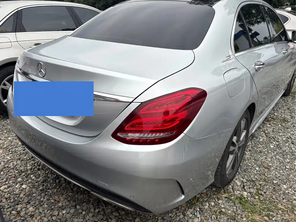 Mercedes-Benz C-Class — миниатюра 4