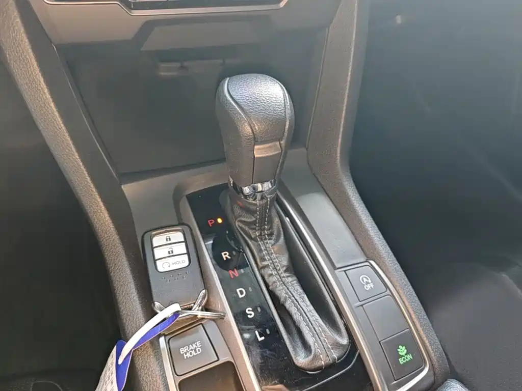 Honda Civic — миниатюра 14