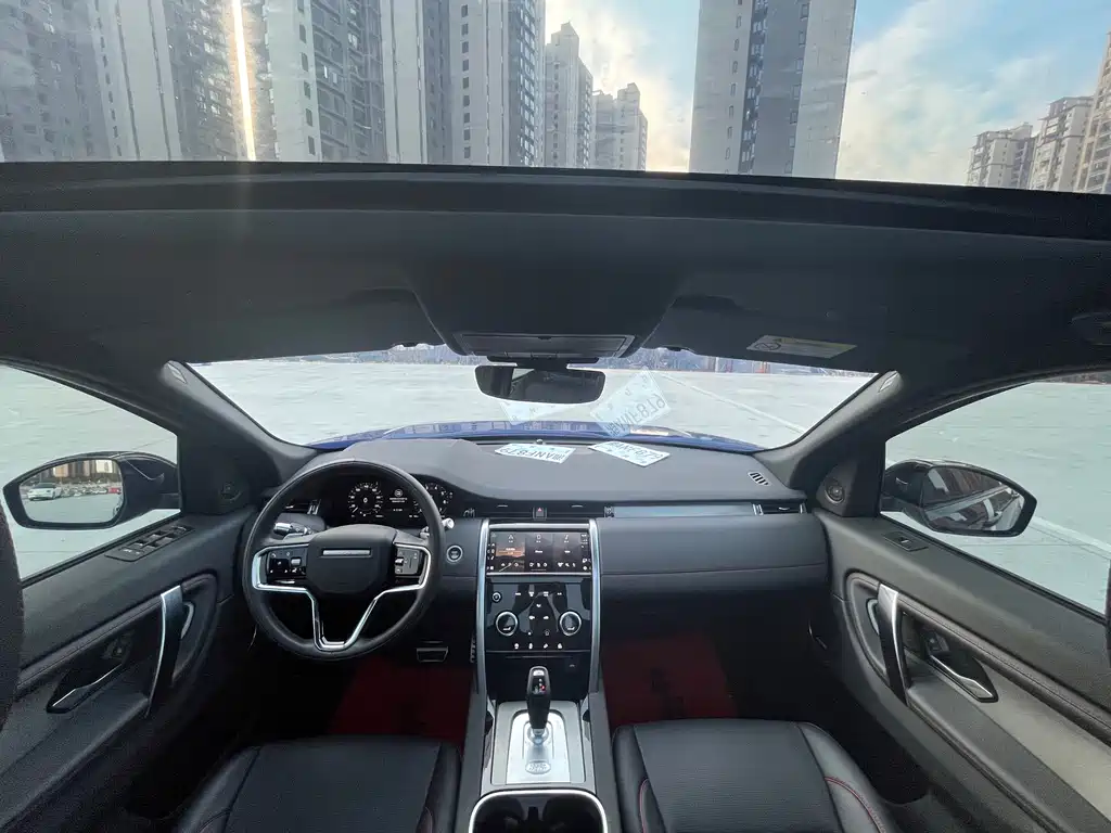 LAND ROVER DISCOVER SPORTS