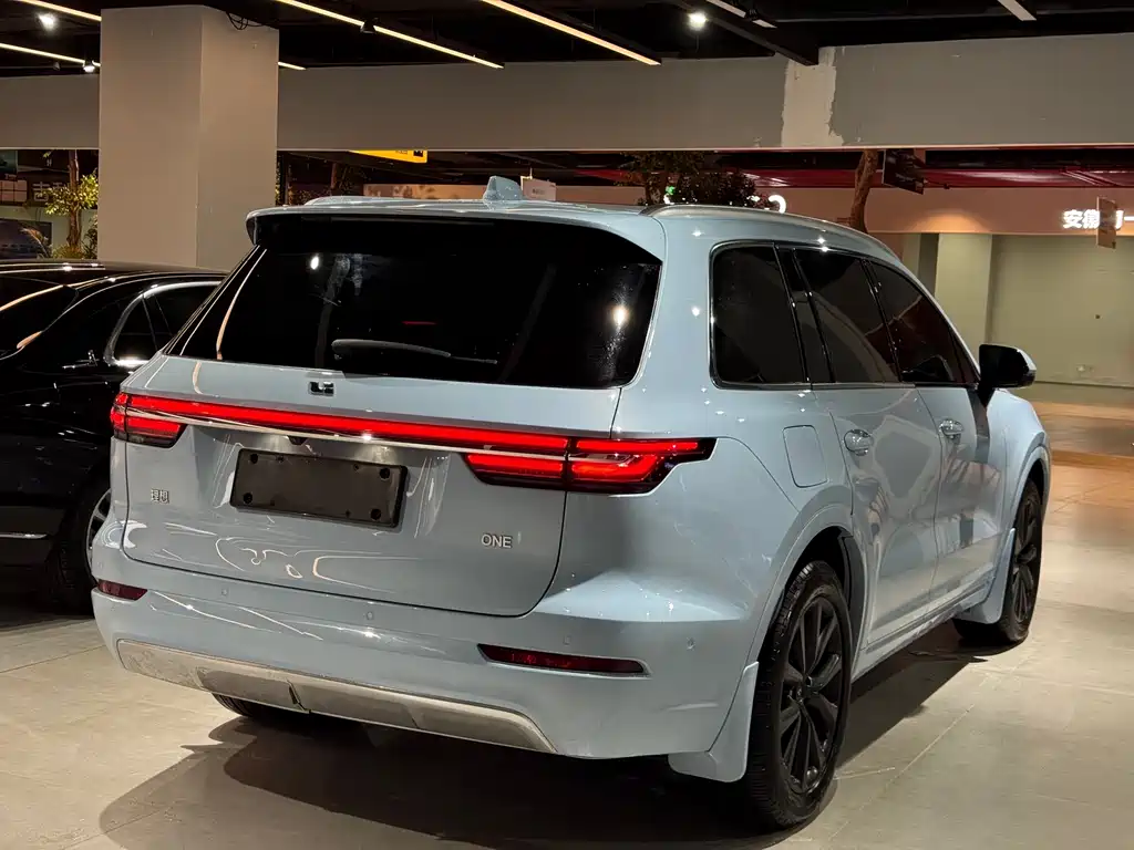 Li Auto Li ONE — миниатюра 8