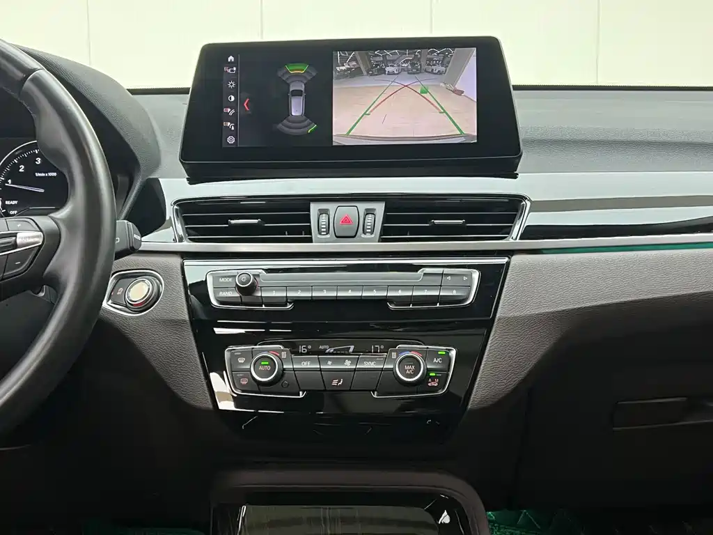 BMW X1 — миниатюра 16