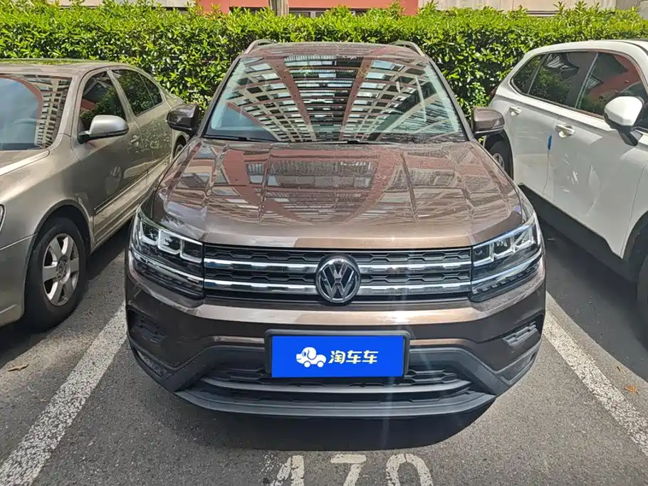 Volkswagen Tharu — миниатюра 2