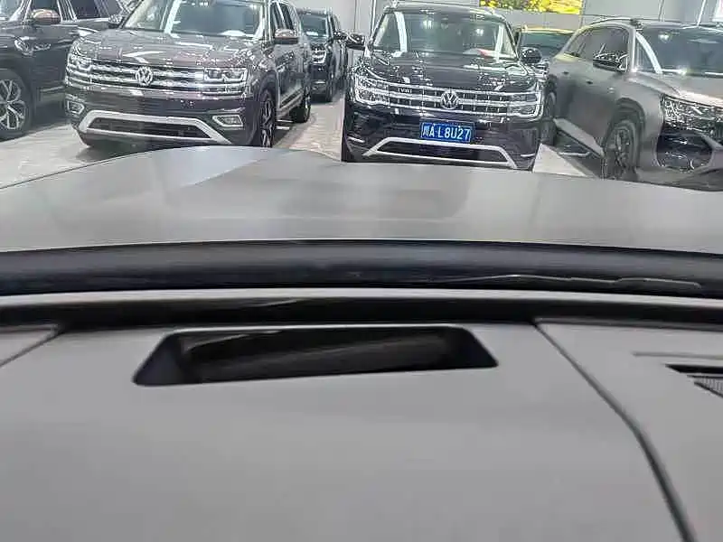 Volkswagen Teramont — миниатюра 12