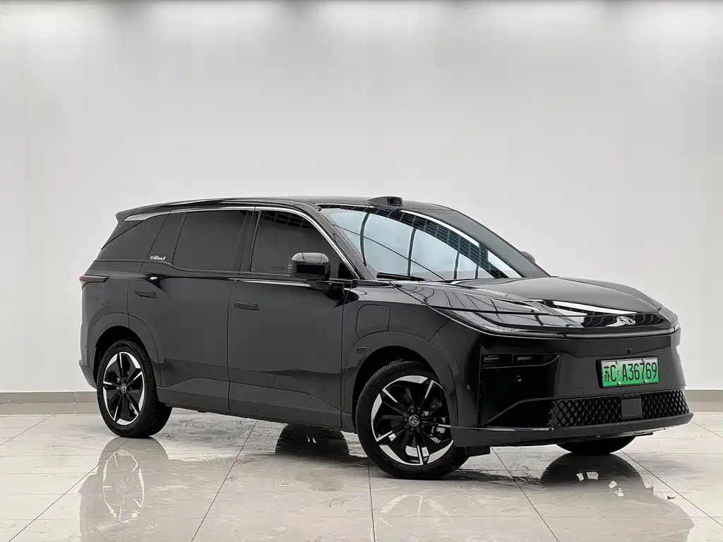 Toyota bZ3X — миниатюра 3