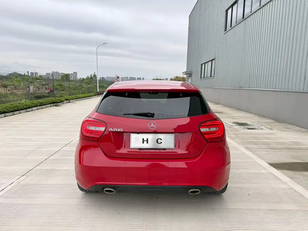 Mercedes-Benz A-Class (Import) — миниатюра 4