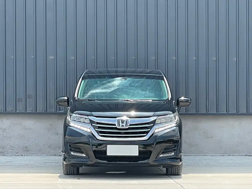 Honda Elysion — миниатюра 2