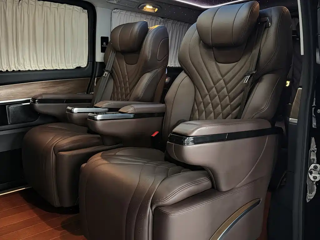Mercedes-Benz V-Class — миниатюра 12