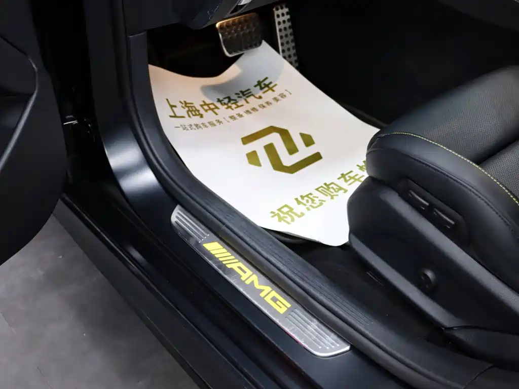 Mercedes-Benz E-Class AMG — миниатюра 11