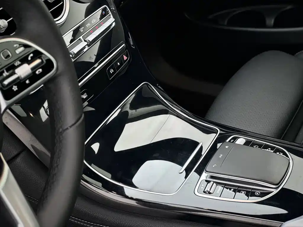 Mercedes-Benz GLC — миниатюра 15