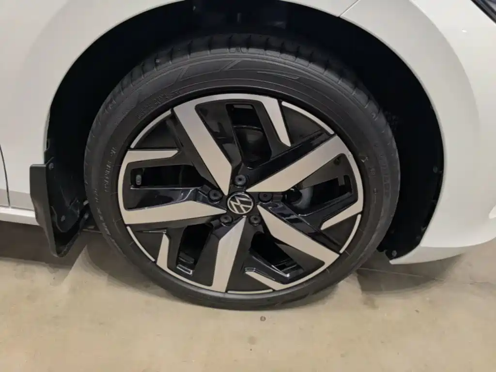 Volkswagen Lamando — миниатюра 12