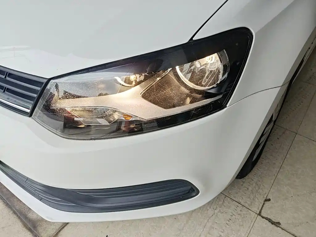 Volkswagen Polo — миниатюра 24