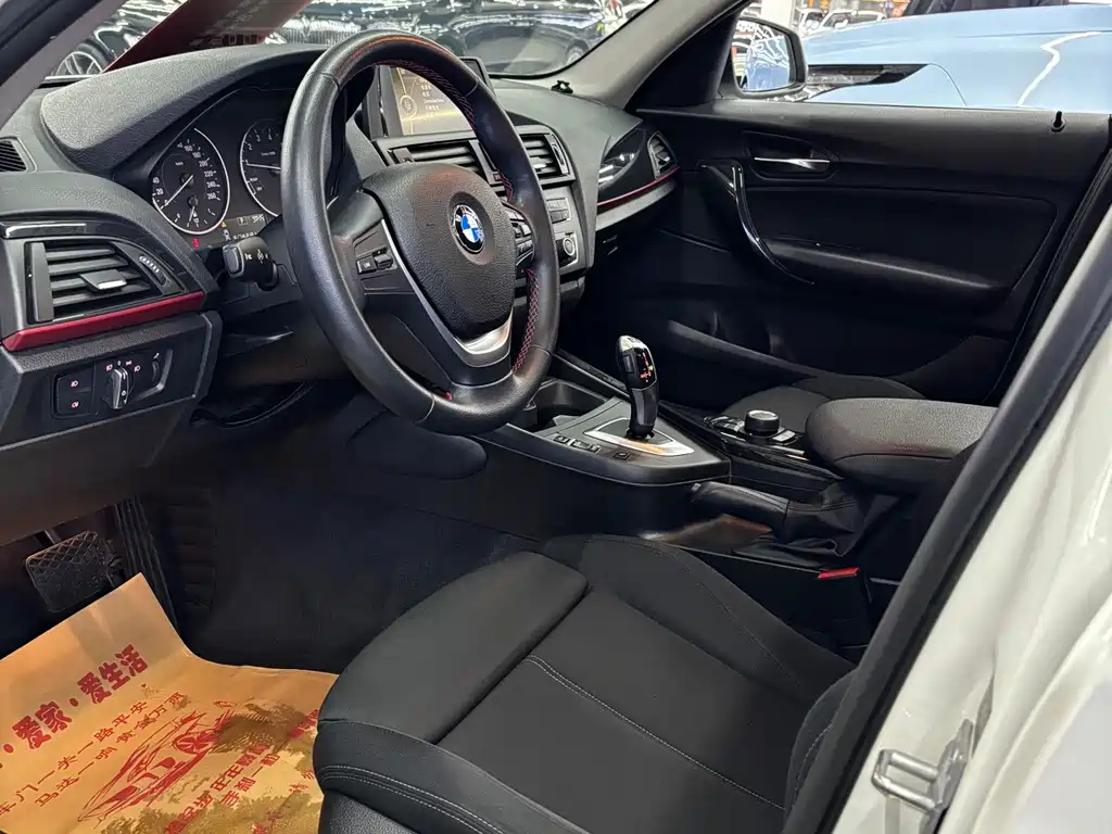 BMW 1 Series (Import) — миниатюра 4