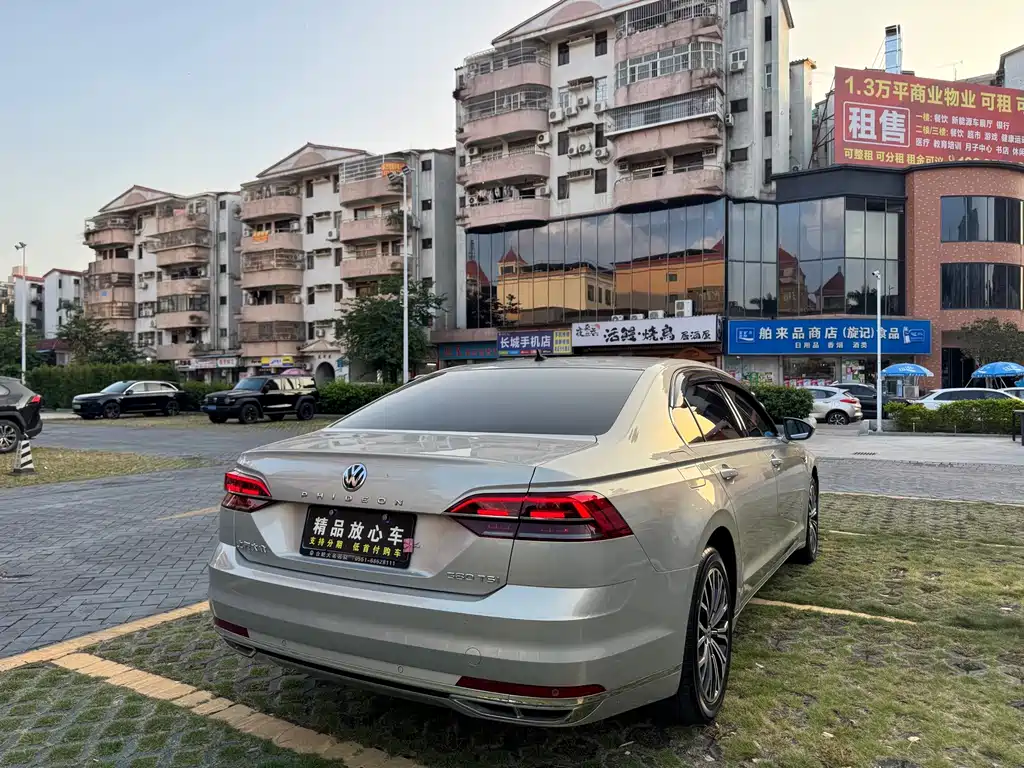 Volkswagen Phideon — миниатюра 6