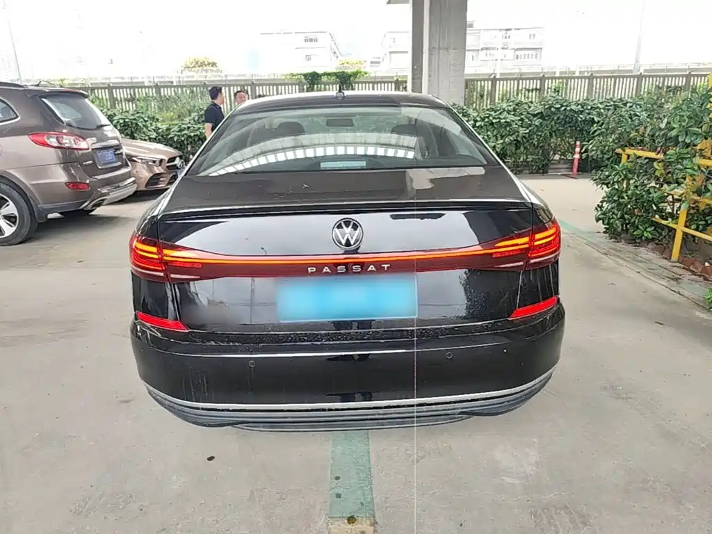 Volkswagen Passat — миниатюра 4