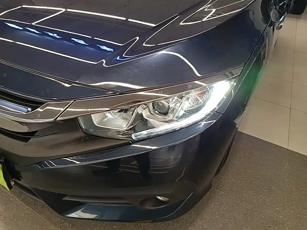 Honda Civic — миниатюра 24