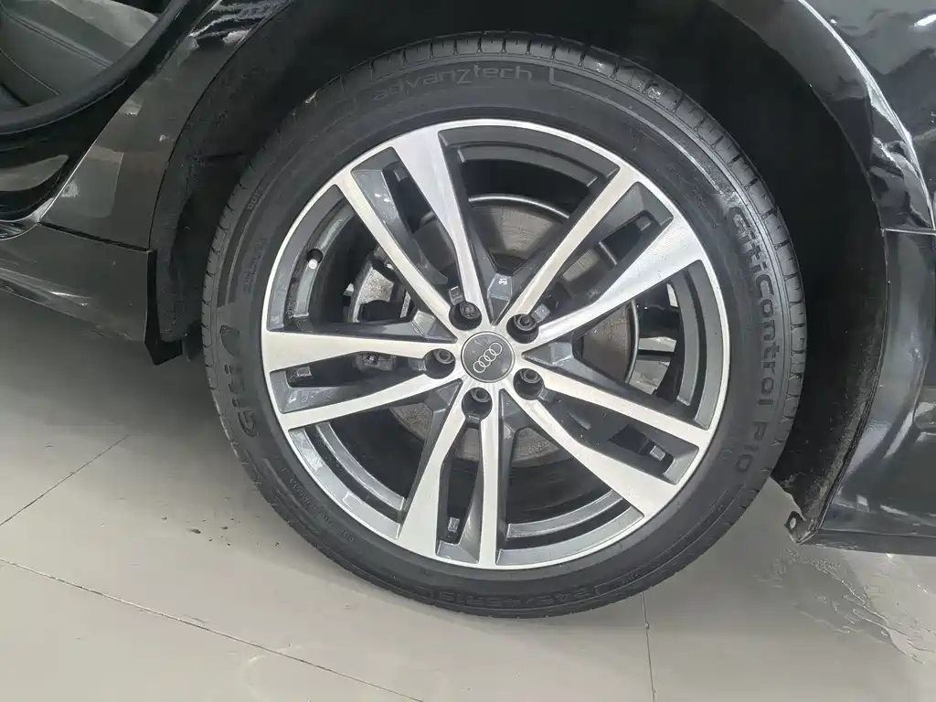 Audi A6L — миниатюра 15