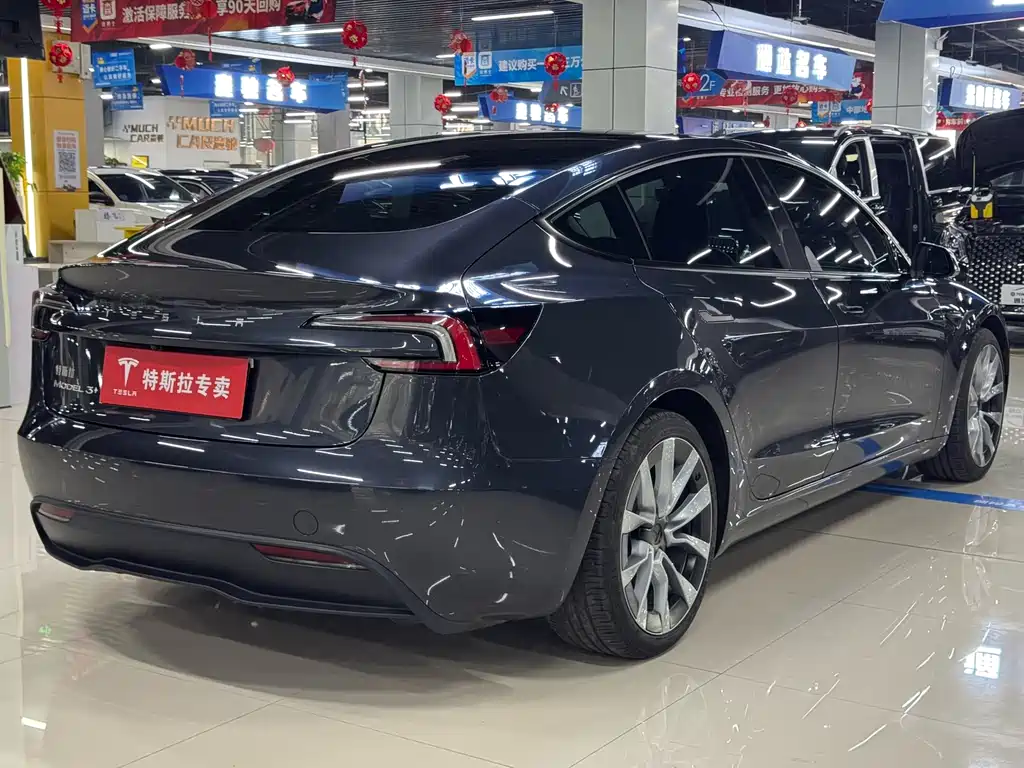 Tesla Model 3 — фотографии объявления, Фото 10