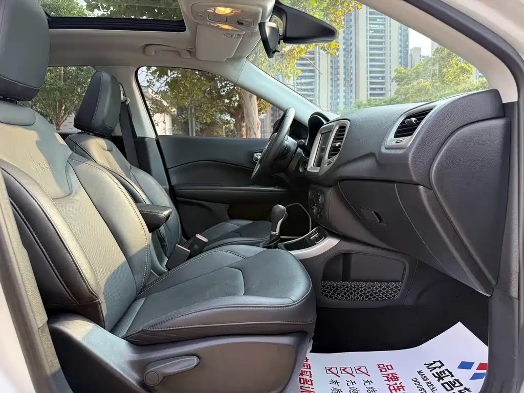 Jeep Compass 200T Auto Home Enjoy Edition, фото 9