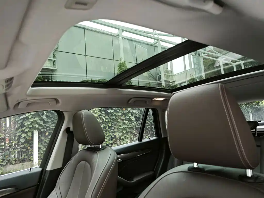 BMW X1 — миниатюра 14