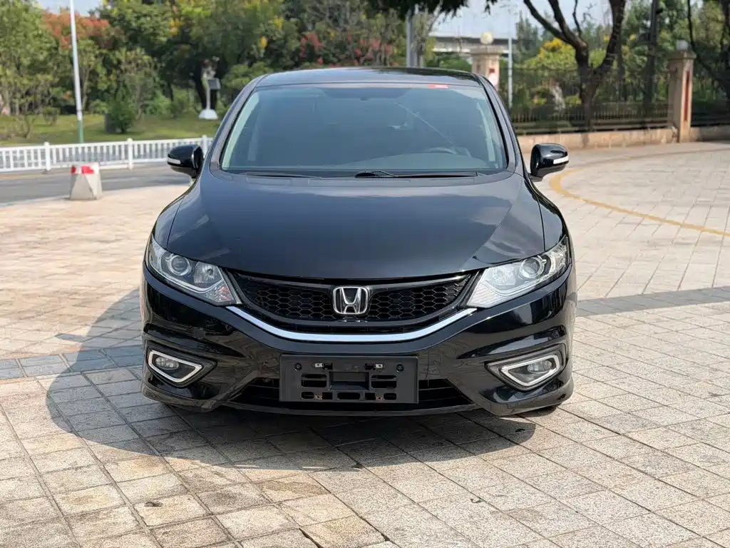 Honda Jade — миниатюра 2