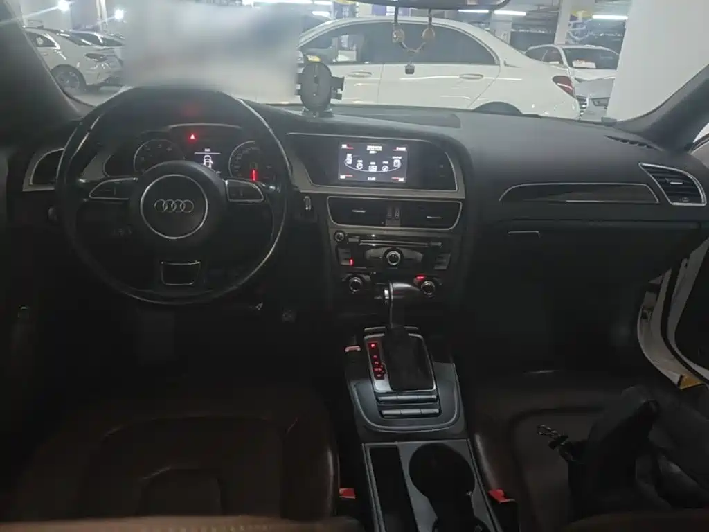 Audi A4L — миниатюра 10