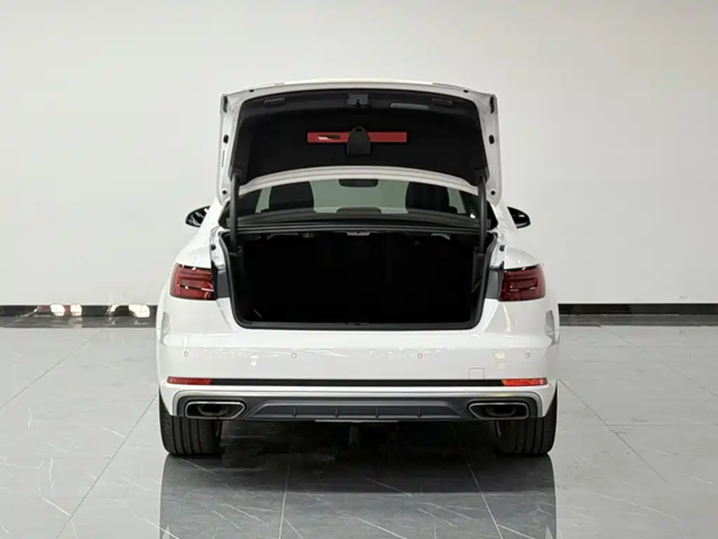 Audi A4L — миниатюра 9