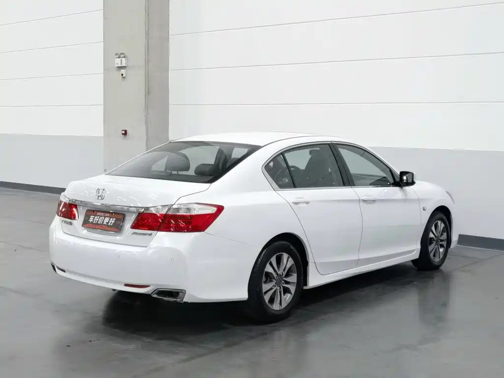 Honda Accord — миниатюра 2