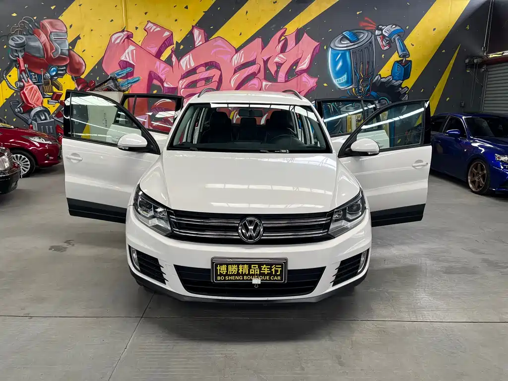 Volkswagen Tiguan 2013 1.8TSI AT