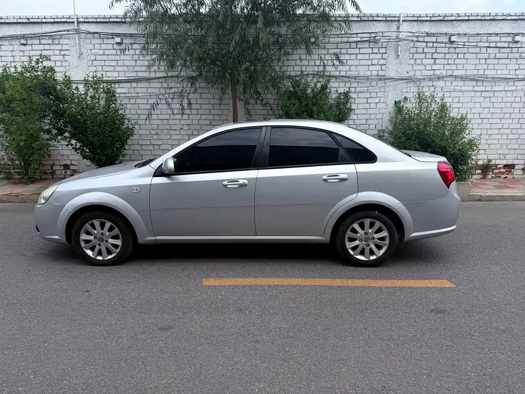 Buick Excelle 2013 1.5L MT Premium
