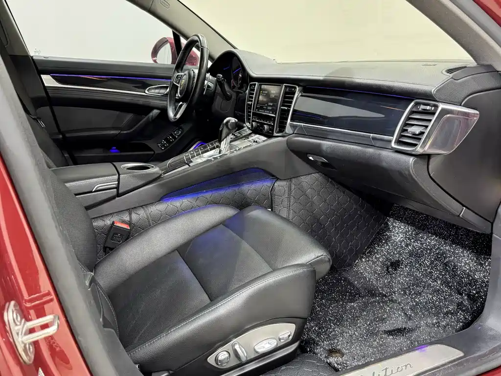 Porsche Panamera — миниатюра 23