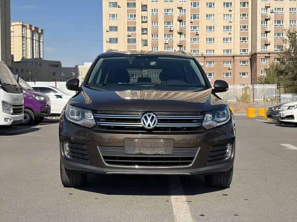 Volkswagen Tiguan — миниатюра 2