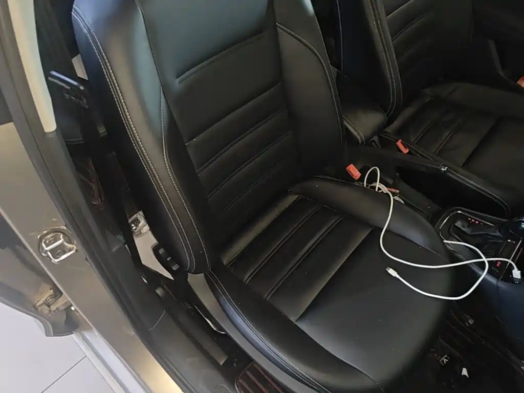 Volkswagen Bora — миниатюра 25