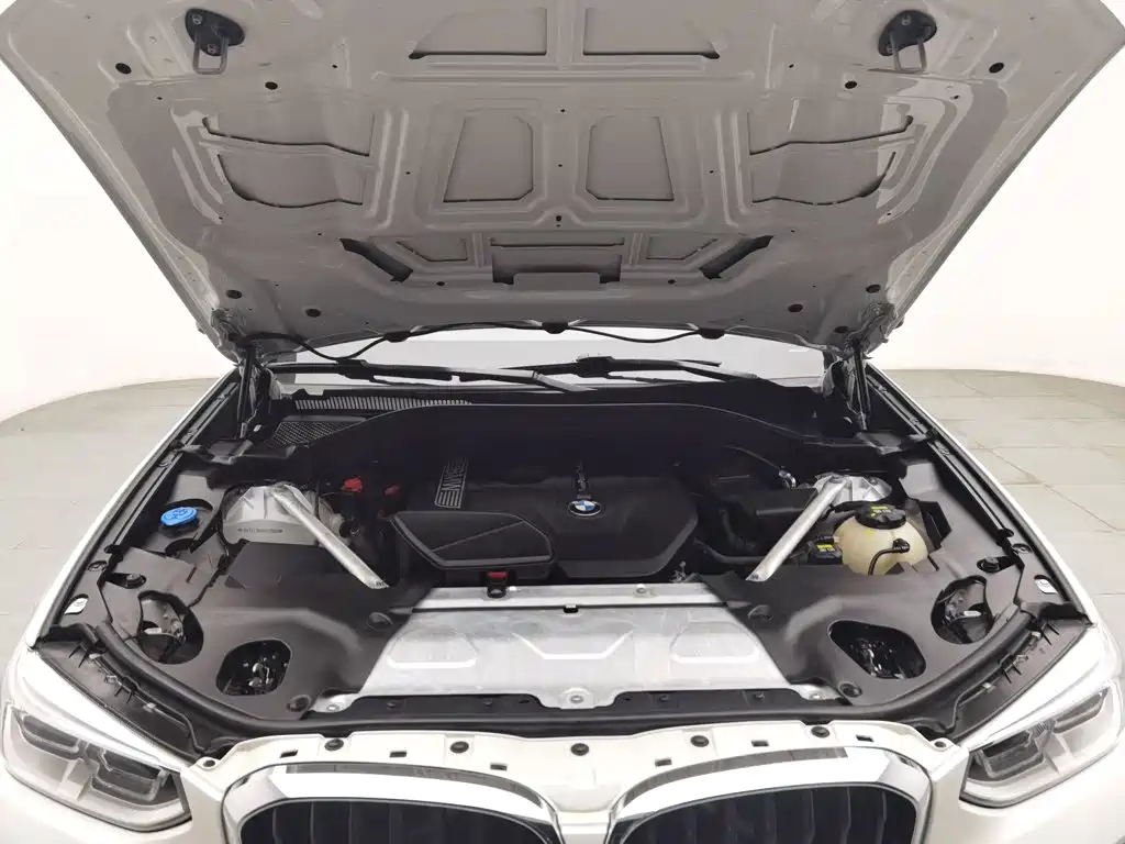 BMW X3 — миниатюра 6