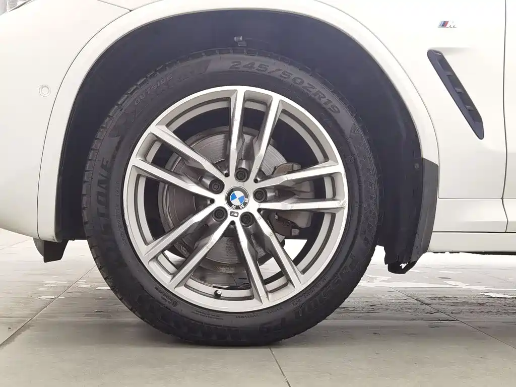 BMW X3 — миниатюра 17