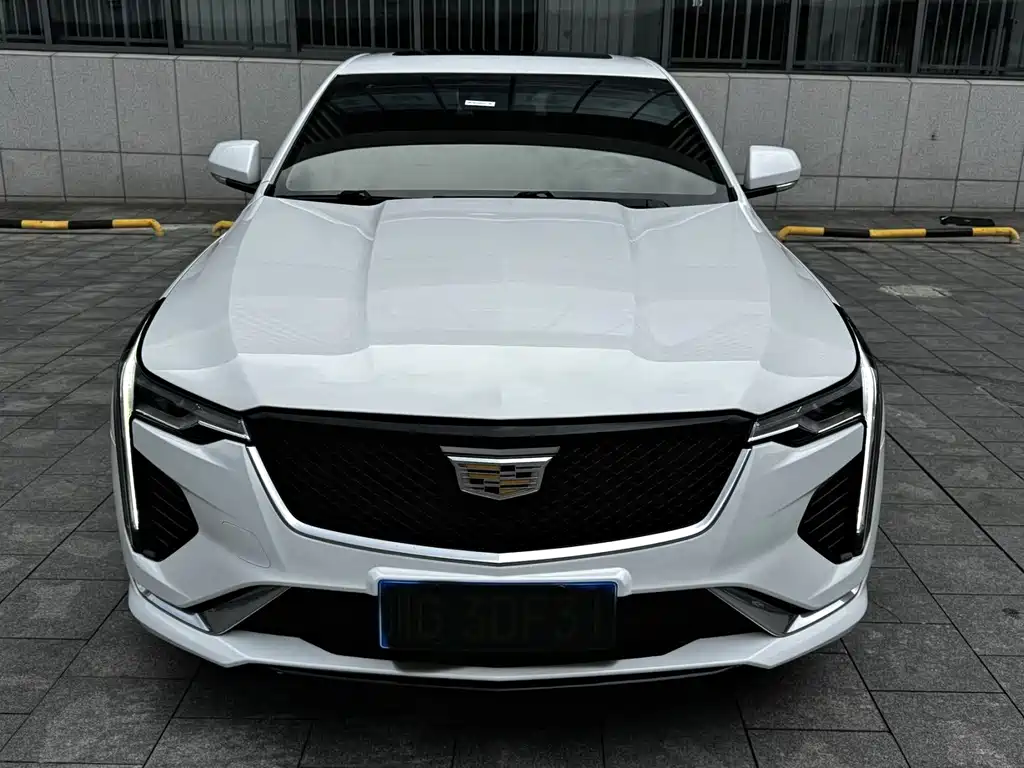 Cadillac CT4 — миниатюра 2