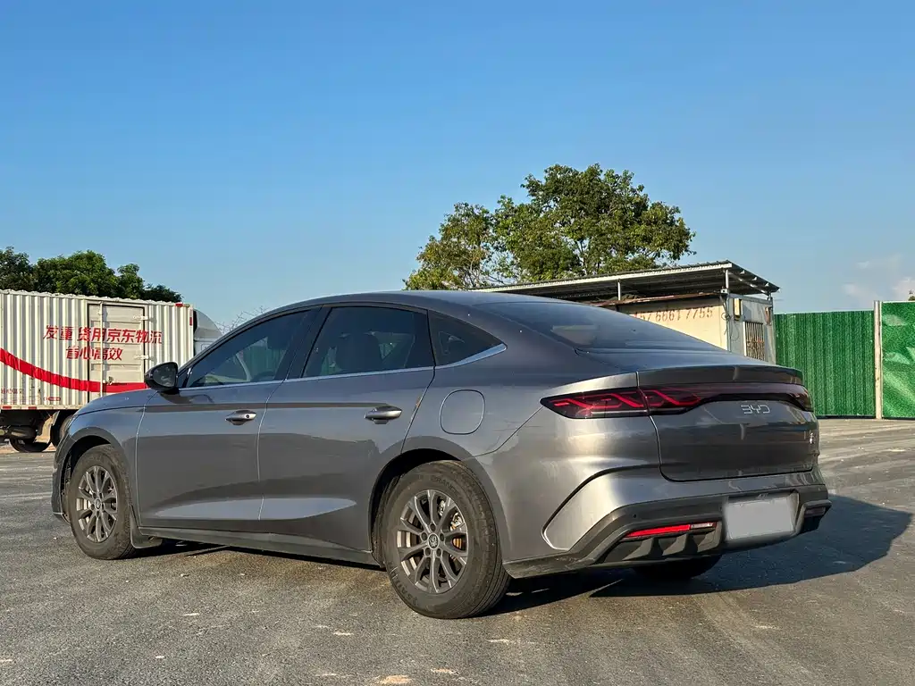 BYD Qin L — миниатюра 5